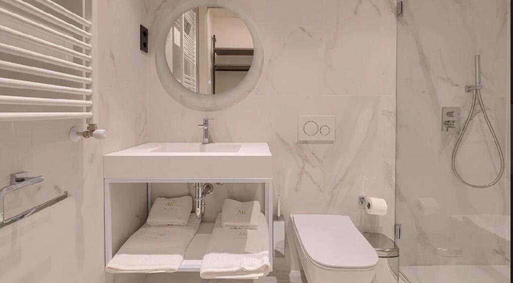 Abando Suites By Next Stop Bilbao Dış mekan fotoğraf
